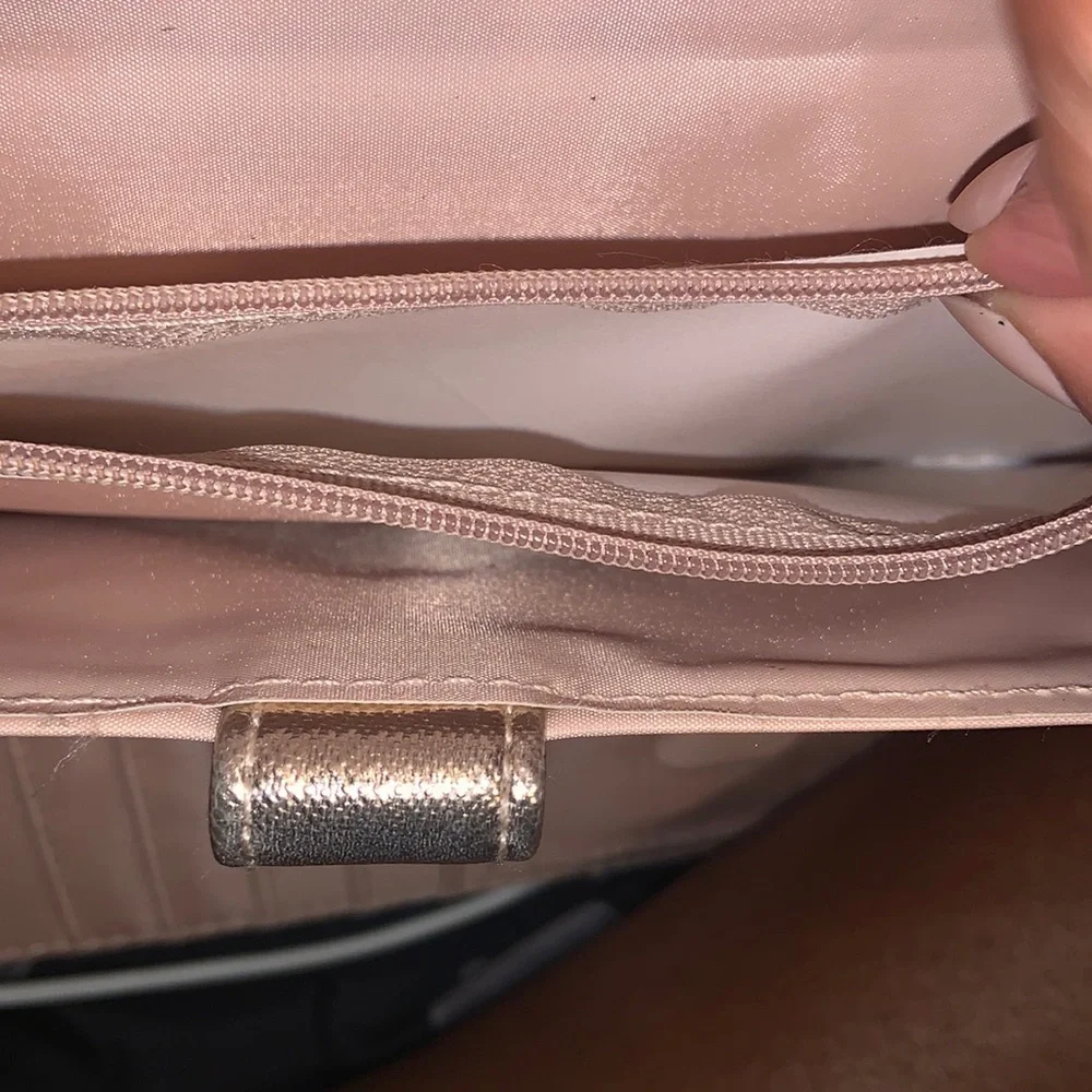 Wallet - Picture 7 of 7